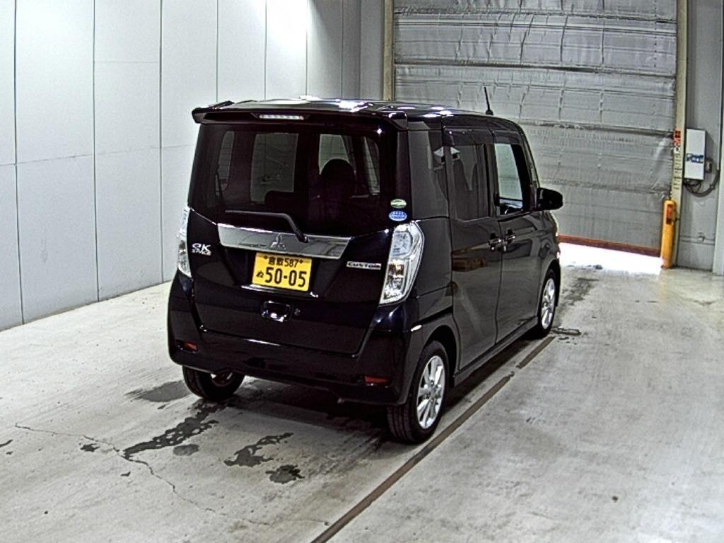 MITSUBISHI EK SPACE