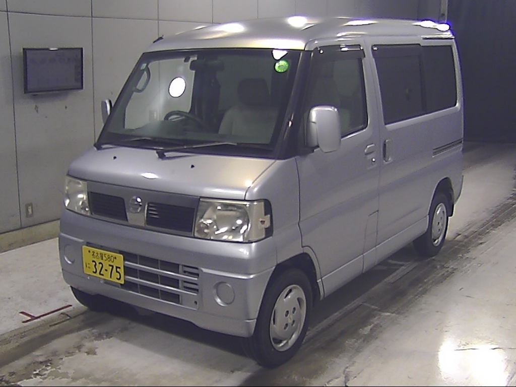 NISSAN CLIPPER