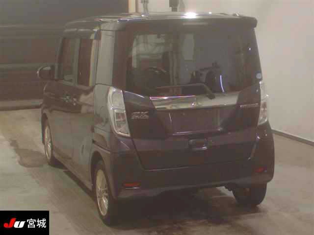 MITSUBISHI EK SPACE