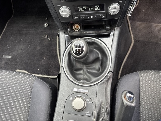 SUBARU LEGACY