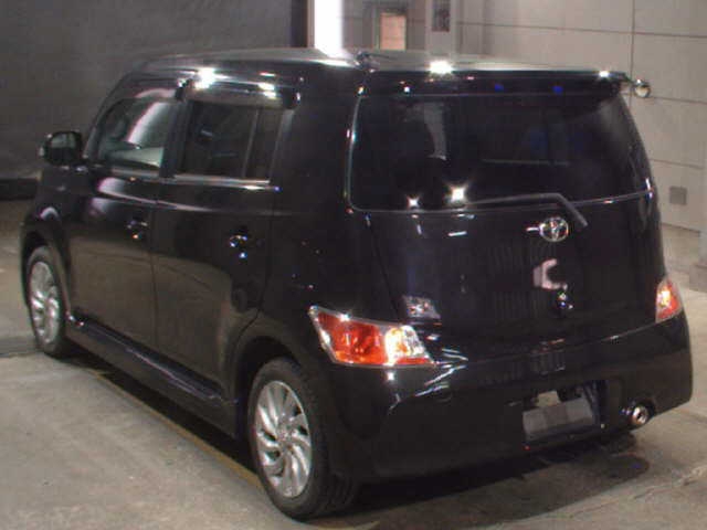 TOYOTA BB