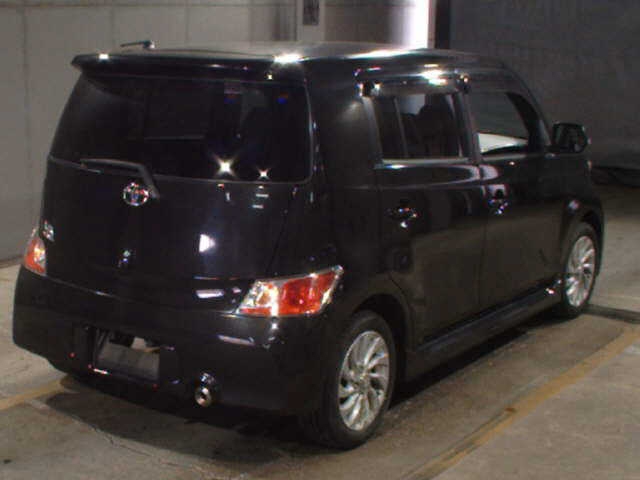 TOYOTA BB