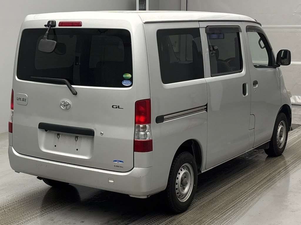 TOYOTA LITE ACE