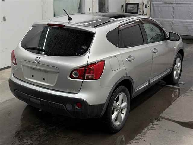 NISSAN DUALIS