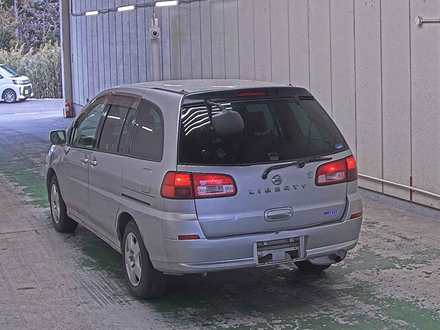 NISSAN LIBERTY