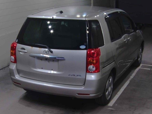 TOYOTA RAUM