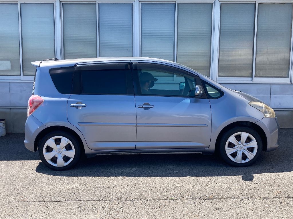 TOYOTA RACTIS