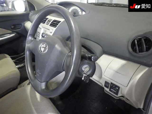 TOYOTA BELTA