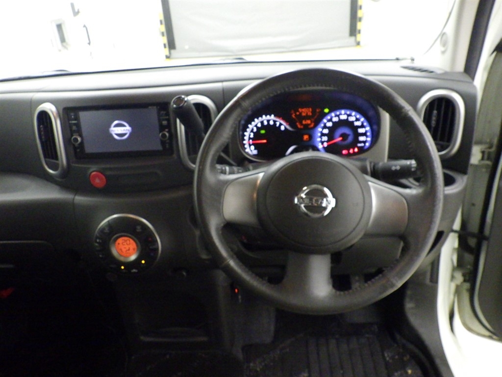 NISSAN CUBE