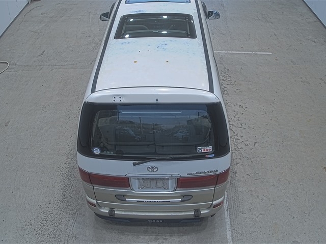 TOYOTA HIACE REGIUS