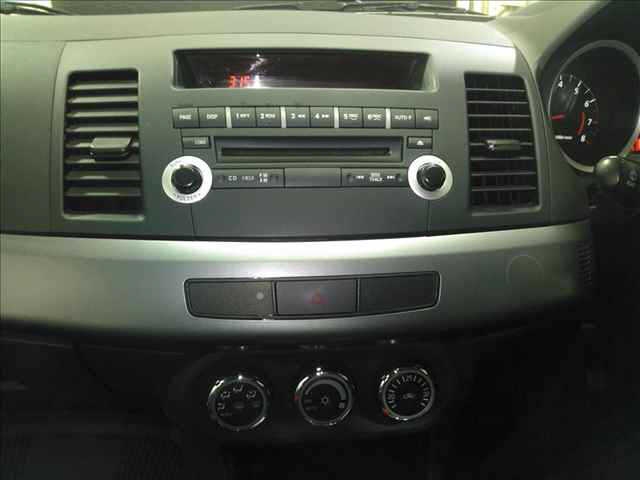 MITSUBISHI LANCER