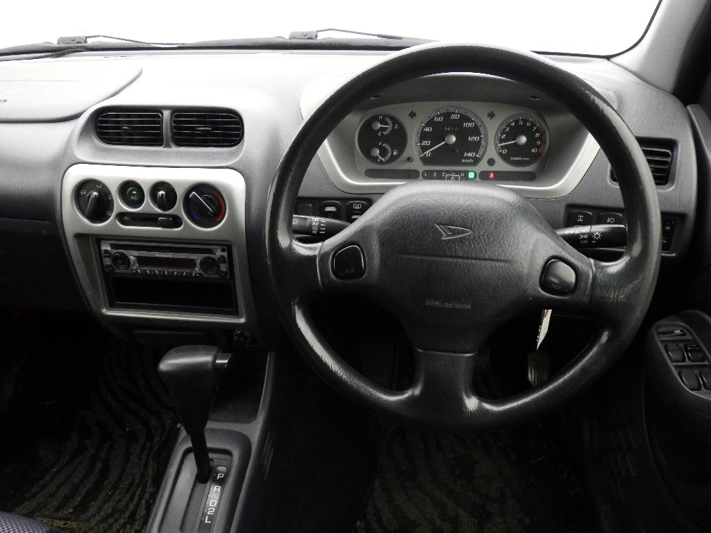 DAIHATSU TERIOS KID