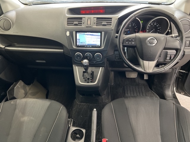 NISSAN LAFESTA