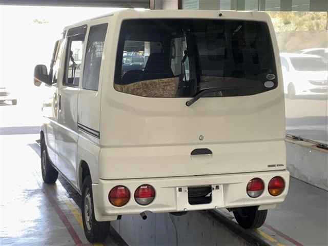 NISSAN CLIPPER