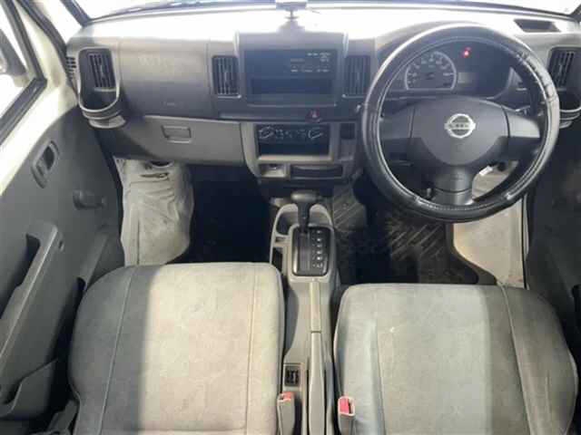 NISSAN CLIPPER