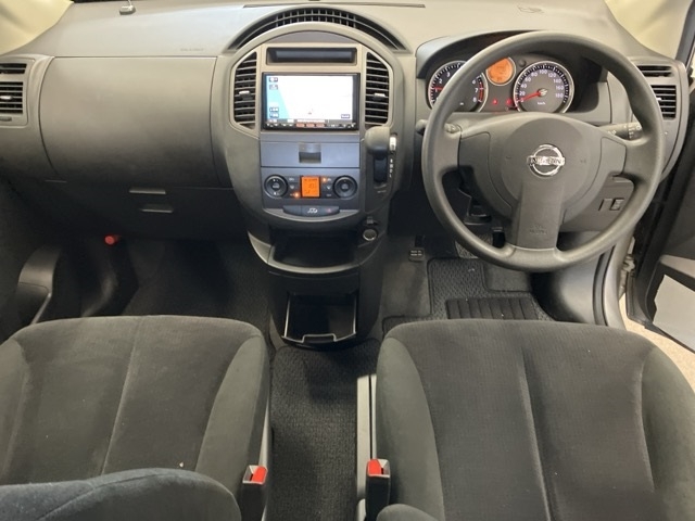 NISSAN LAFESTA