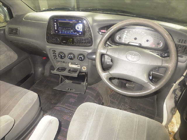 TOYOTA LITE ACE NOAH