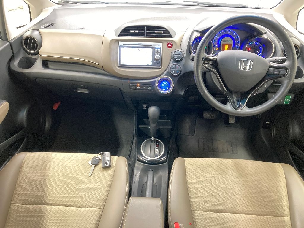 HONDA FIT SHUTTLE