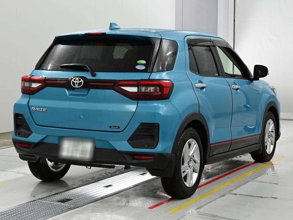 TOYOTA RAIZE