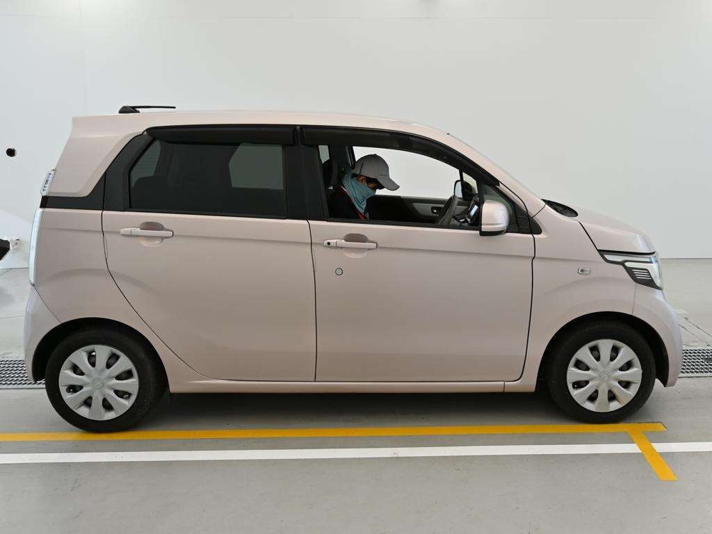 HONDA N-WGN
