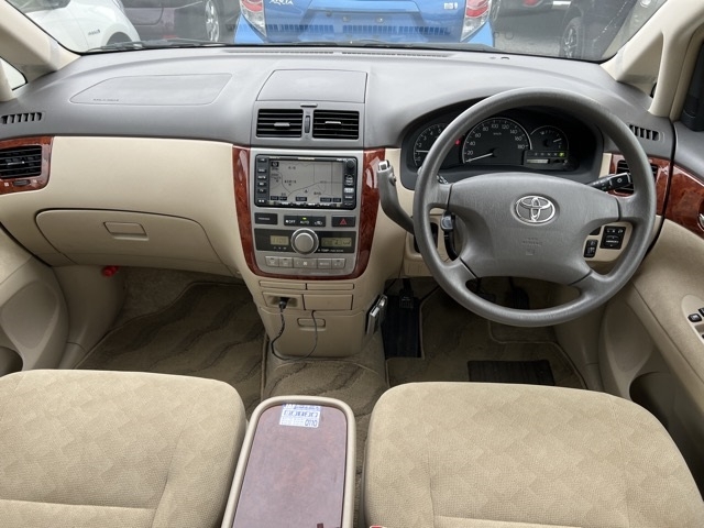 TOYOTA IPSUM