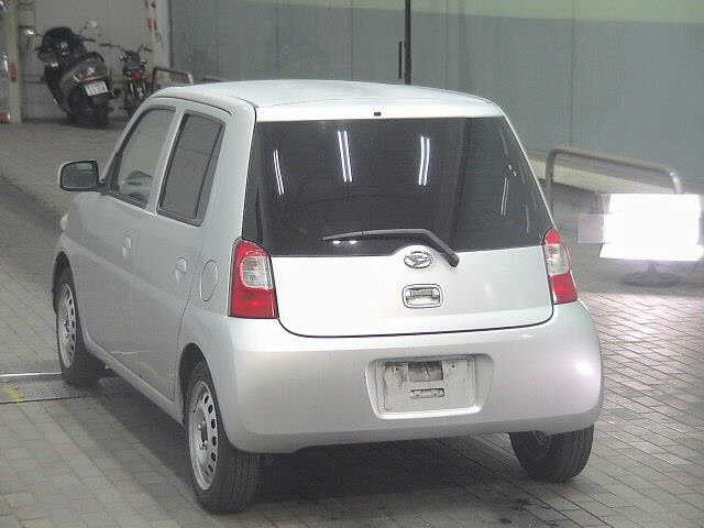 DAIHATSU ESSE