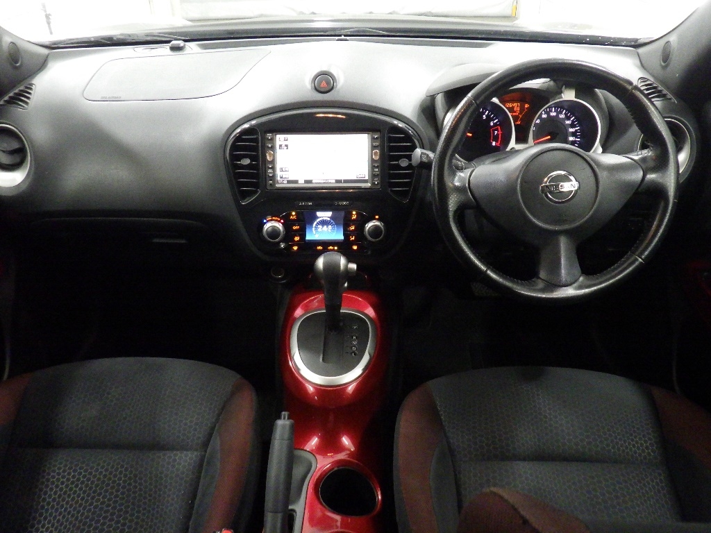 NISSAN JUKE