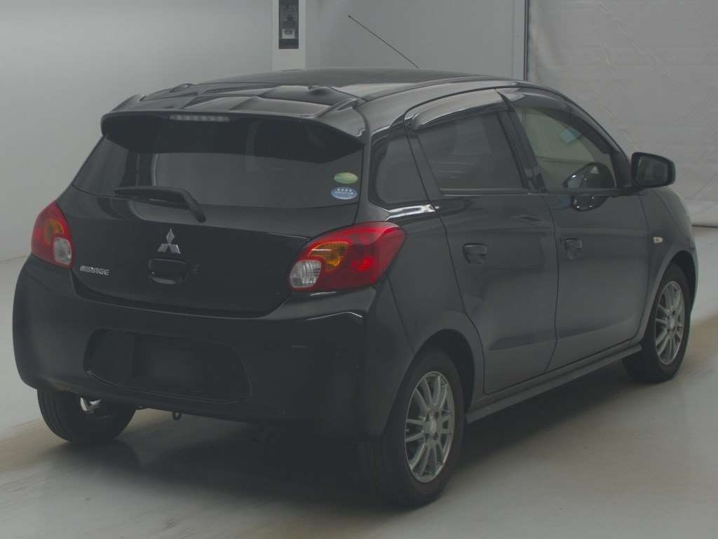 MITSUBISHI MIRAGE