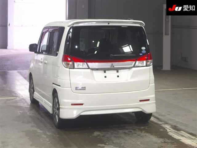 MITSUBISHI DELICA D:2