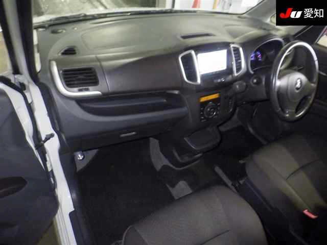 MITSUBISHI DELICA D:2