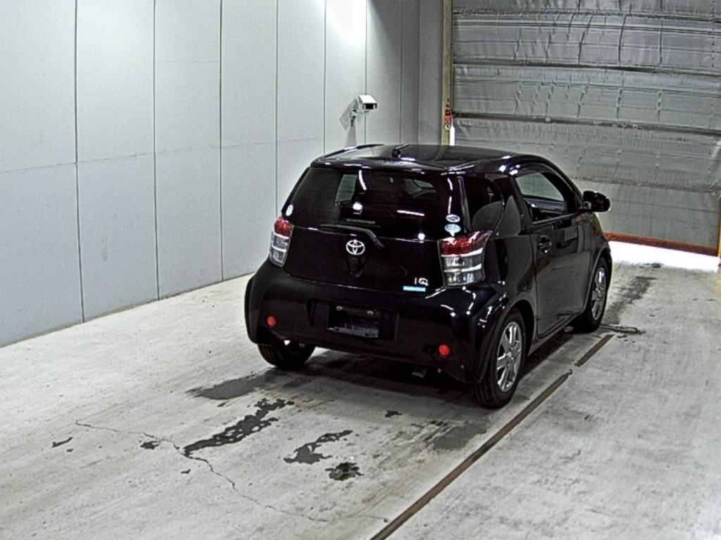 TOYOTA IQ