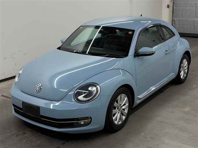 VOLKSWAGEN BEETLE