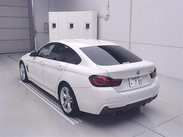 BMW 4-SERIES