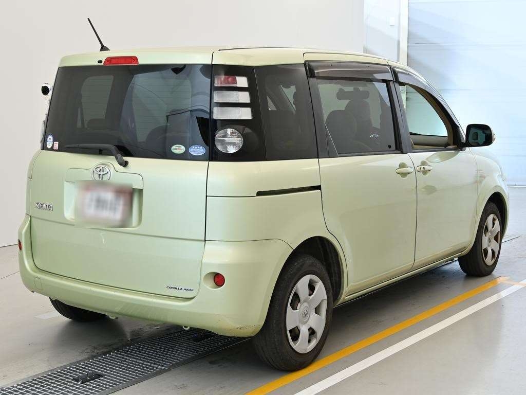 TOYOTA SIENTA