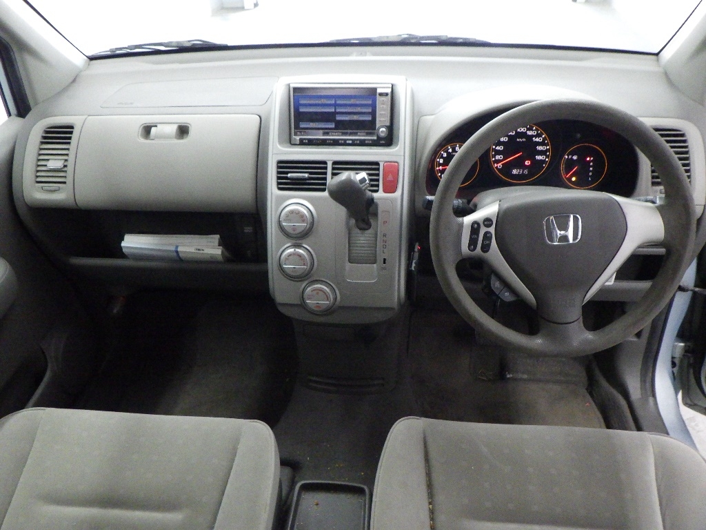 HONDA MOBILIO