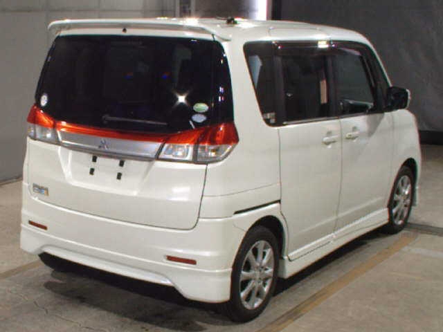 MITSUBISHI DELICA D:2