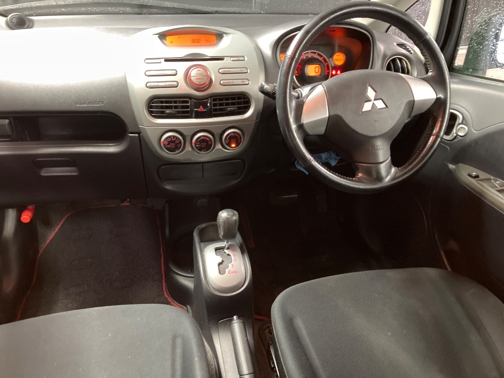 MITSUBISHI I