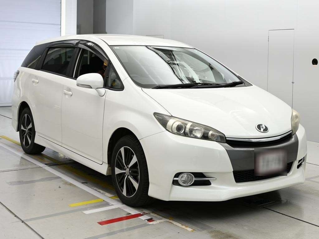 TOYOTA WISH