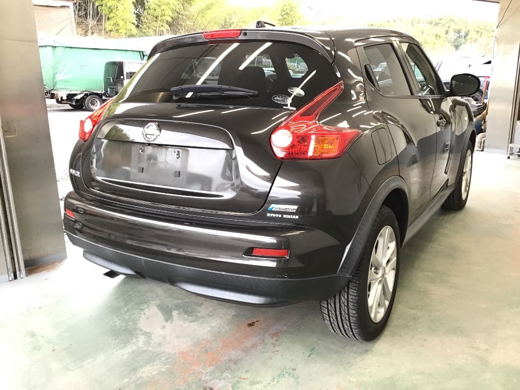 NISSAN JUKE