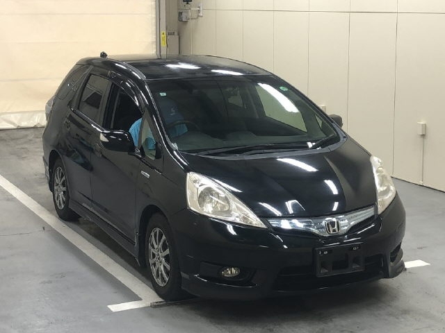 HONDA FIT SHUTTLE