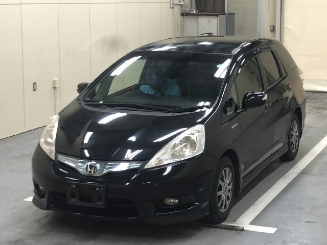 HONDA FIT SHUTTLE