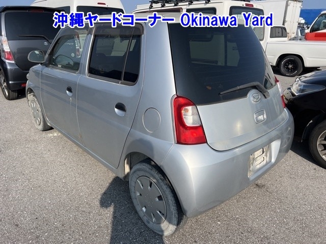 DAIHATSU ESSE