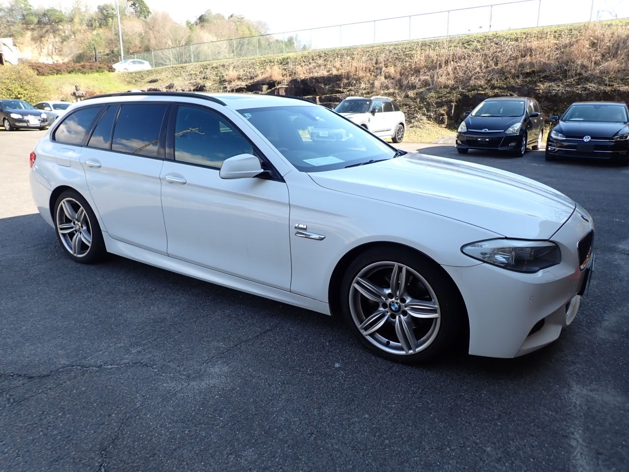 BMW 5-SERIES
