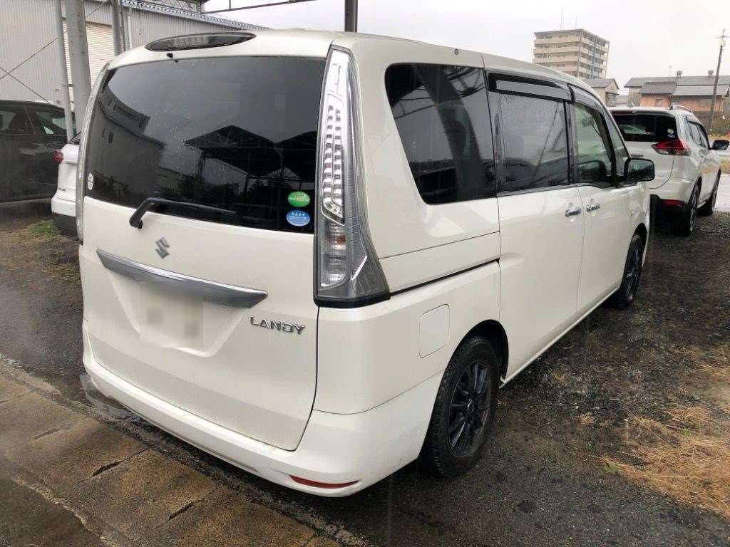 SUZUKI LANDY
