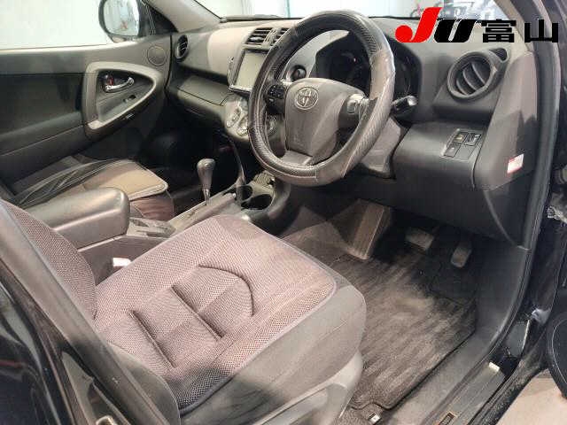 TOYOTA VANGUARD