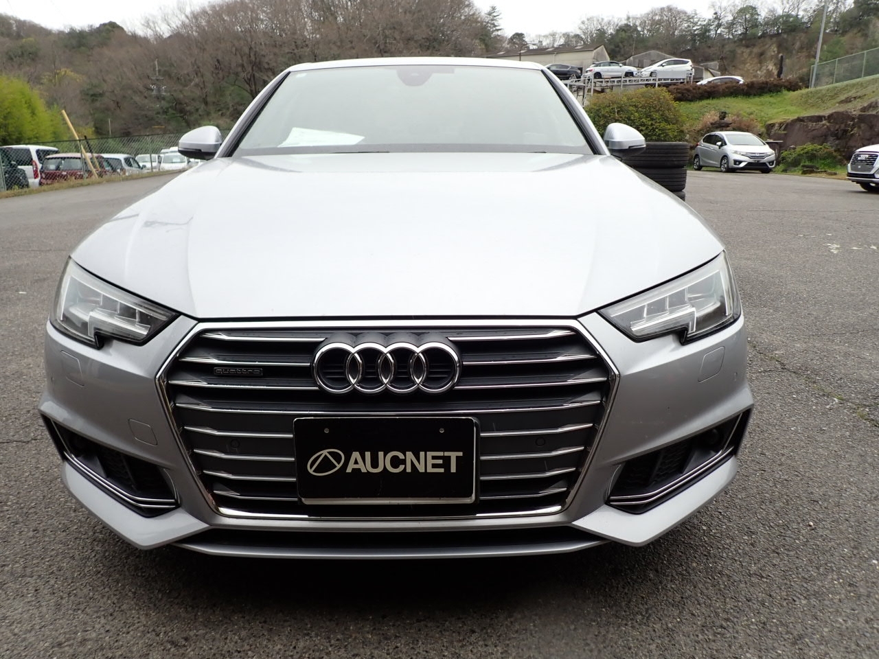 AUDI A4