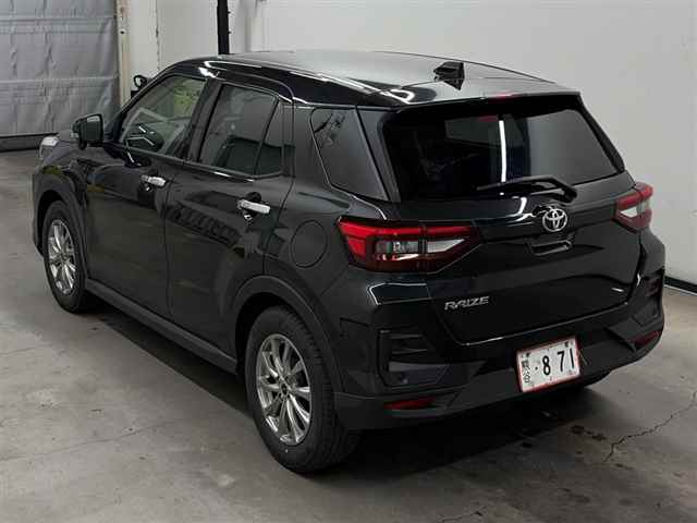 TOYOTA RAIZE