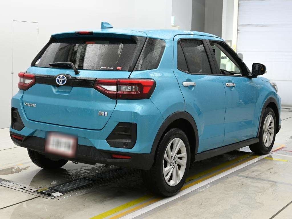 TOYOTA RAIZE