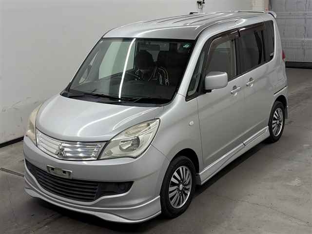 MITSUBISHI DELICA D:2