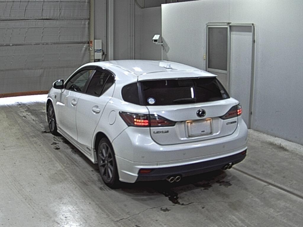 LEXUS CT200H